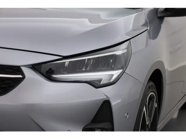 Opel Corsa 1.2 GS Line Automaat 2023 Benzine 23