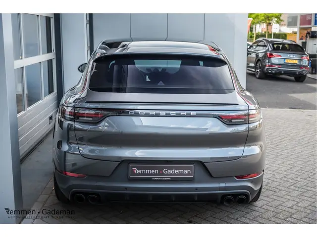 Porsche Cayenne Coupé 3.0 V6 340pk 2020 Benzine 18