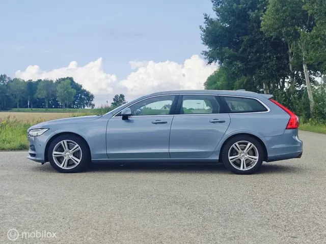 Volvo V90 2.0 T5 prachtige auto 2017 Benzine 6