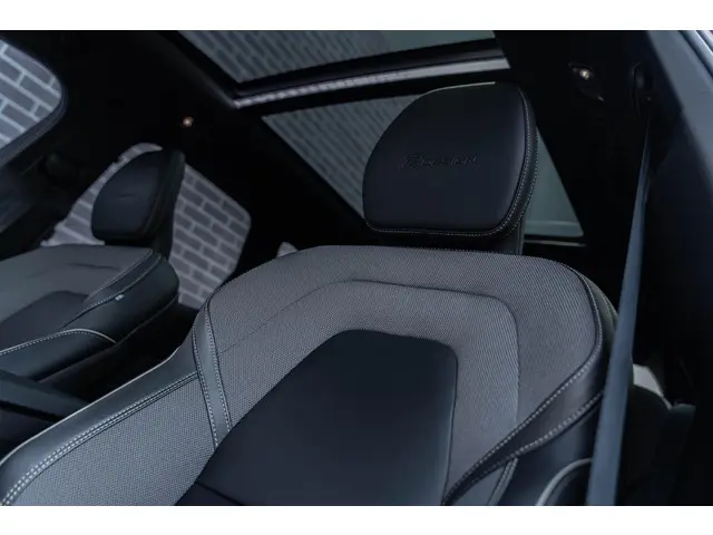 Volvo XC60 T4 Aut. R-Design 2020 Benzine 7