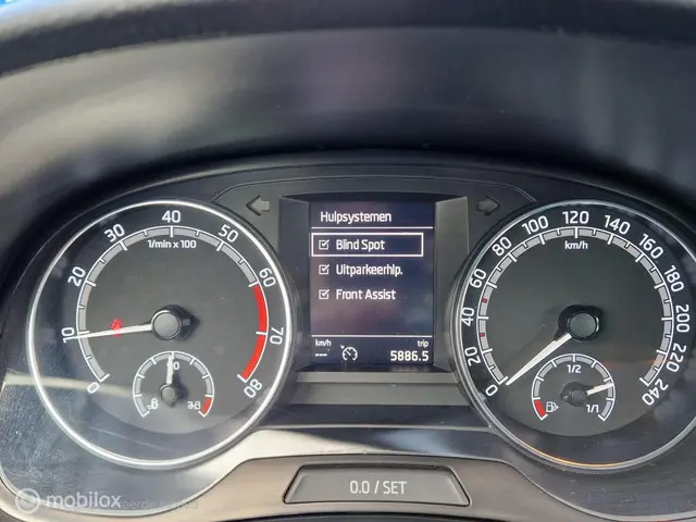 Škoda Fabia 1.0 TSI Clever 2019 Benzine 19