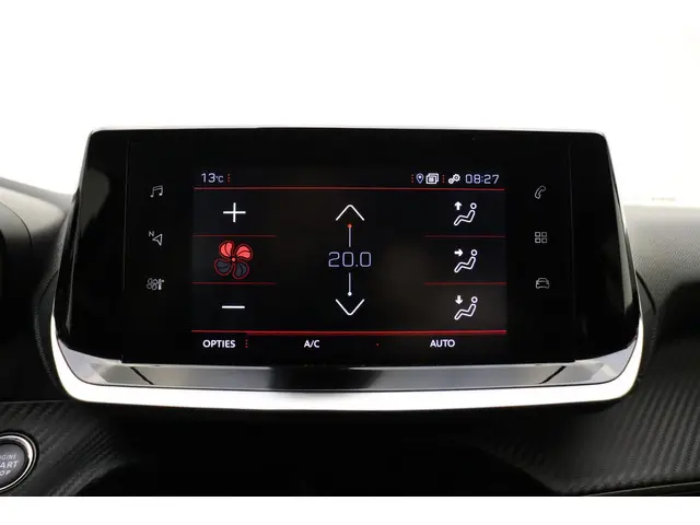 Peugeot 2008 1.2T 130pk Allure Pack 2022 Benzine 20
