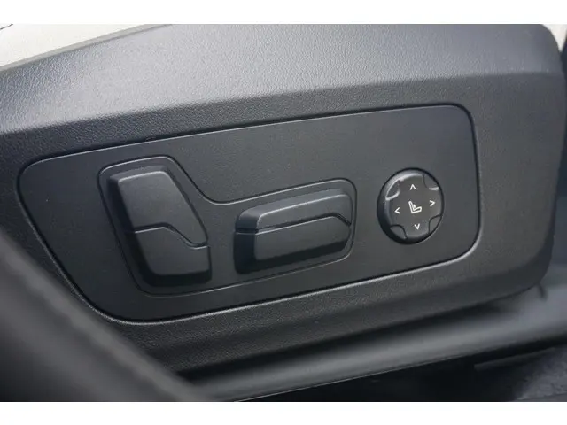 BMW X2 sDrive20i 2025 Benzine 10