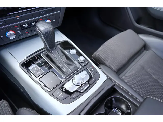 Audi A6 Avant 1.8 TFSI s-line Edition 2016 Benzine 29