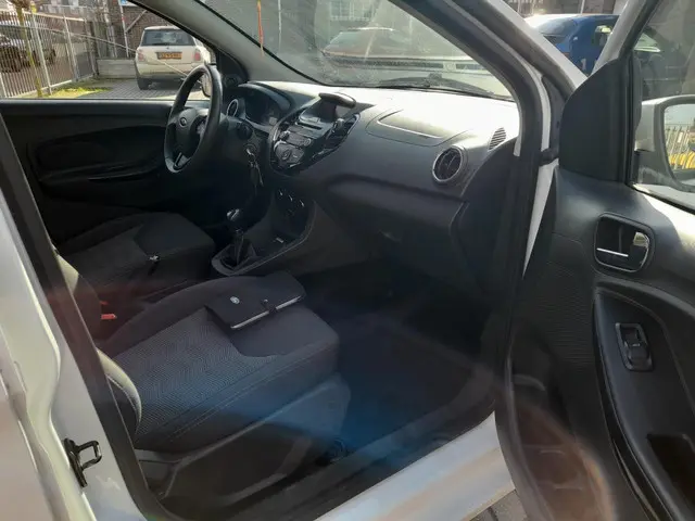 Ford Ka Ka+ 1.2 Trend Ultimate 2017 Benzine 13