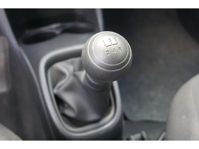 Citroën C1 1.0 e-VTi Feel * 12 maanden BOVAG * 2014 Benzine 10