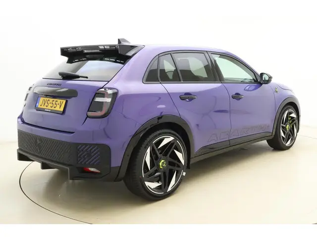 Fiat 600e Abarth Scorpionissima 54 kWh 2026 Elektrisch 2