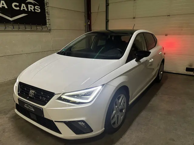 SEAT Ibiza 1.0 TSI FR Business Intense 2017 Benzine 4