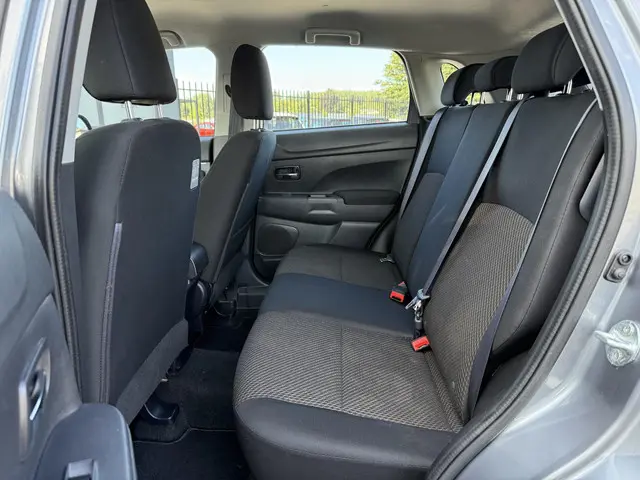 Mitsubishi ASX 1.6 Cleartec Bright 2015 Benzine 8