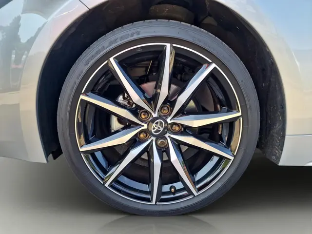 Toyota Corolla Hybrid 140 GR Sport 2023 Hybride Benzine 26