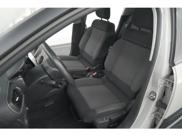 Citroën C3 PureTech 82 S&S Feel Edition 2021 Benzine 28