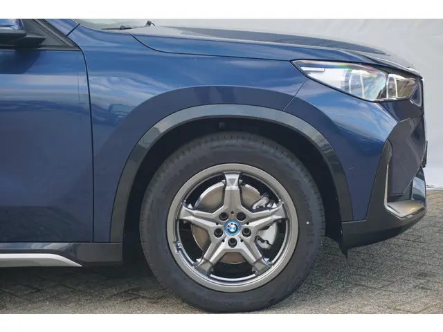 BMW iX1 eDrive20 2025 Elektrisch 7