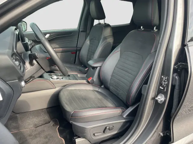 Ford Kuga 2.5 PHEV ST-Line X 2021 Hybride Benzine 12
