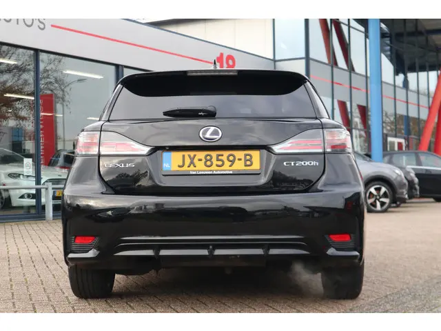 Lexus CT 200h Sport Edition 2016 Hybride Benzine 13