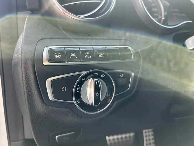 Mercedes-Benz C-Klasse C180 AMG line 2014 Benzine 15
