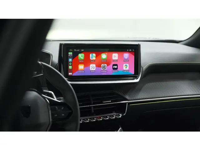 Peugeot 2008 PureTech 130 EAT8 GT 2024 Benzine 56