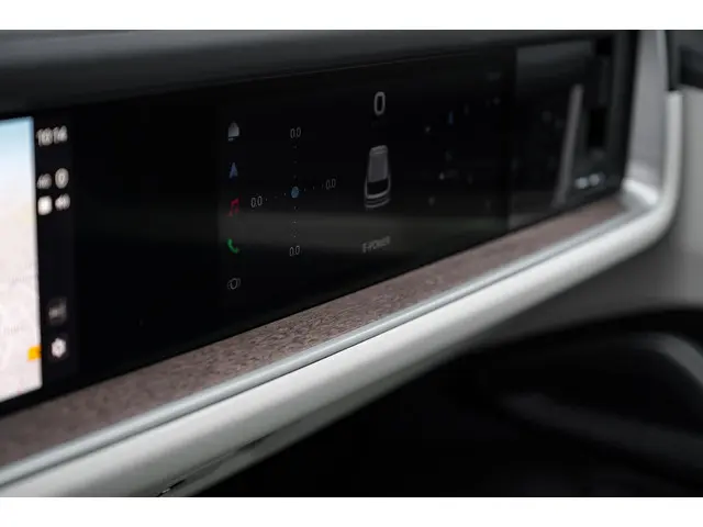 Porsche Cayenne S E-Hybrid 2024 Hybride Benzine 23