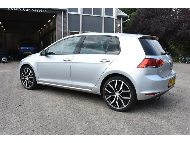 Volkswagen Golf 1.2 TSI Highline 2013 Benzine 6
