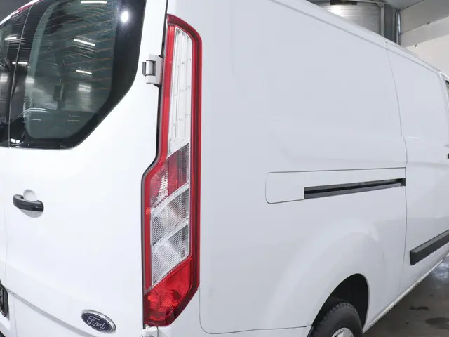 Ford Transit Custom L2H1 Trend 2020 Diesel 15