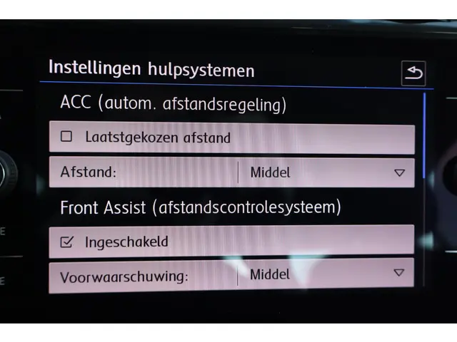 Volkswagen e-Golf e-Golf 2019 Elektrisch 28