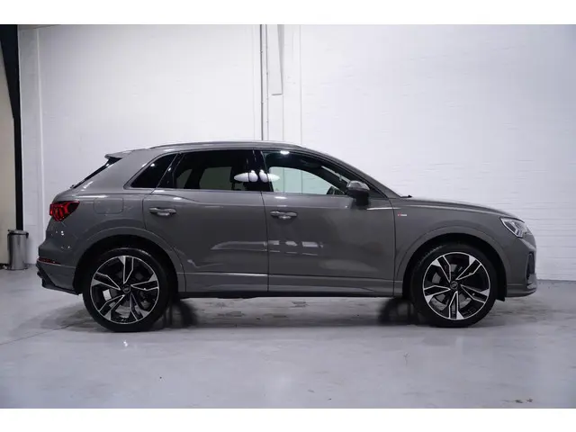 Audi Q3 40 TFSI quattro S Line Pro Line S 2019 Benzine 6