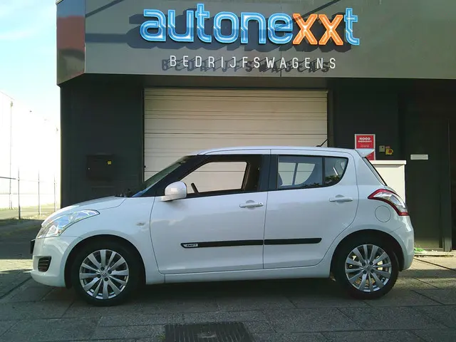 Suzuki Swift 1.2 Bandit EASSS 2013 Benzine 2