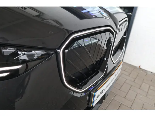 BMW X3 xDrive30e 2025 Hybride Benzine 10