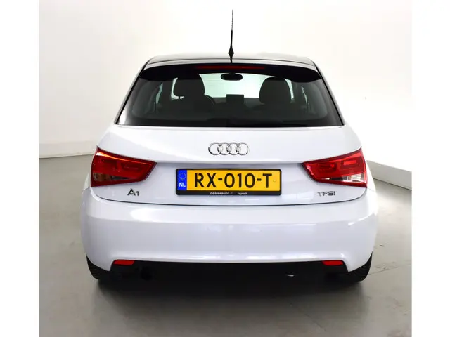 Audi A1 1.2 TFSI Sportback: 2014 Benzine 4