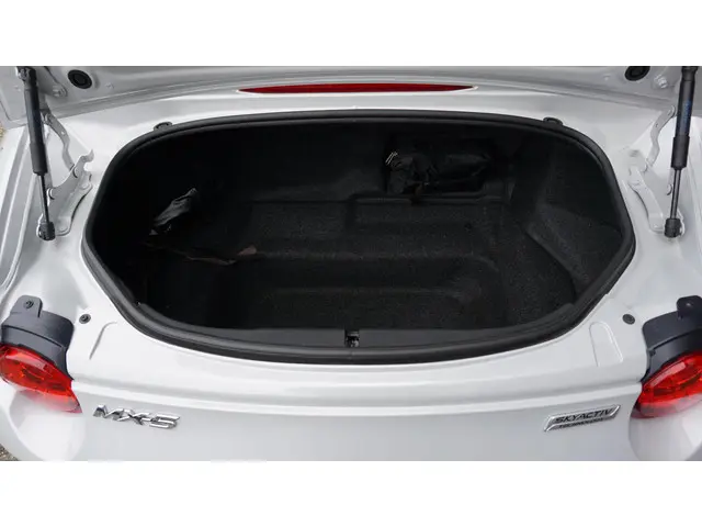 Mazda MX-5 2.0 SkyActiv-G 184PK GT-M 2019 Benzine 39