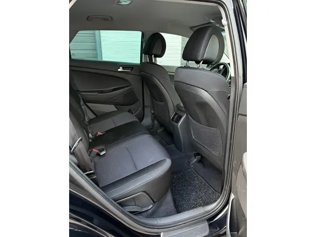 Hyundai Tucson 1.6 T-GDi Comfort 4WD 2017 Benzine 21