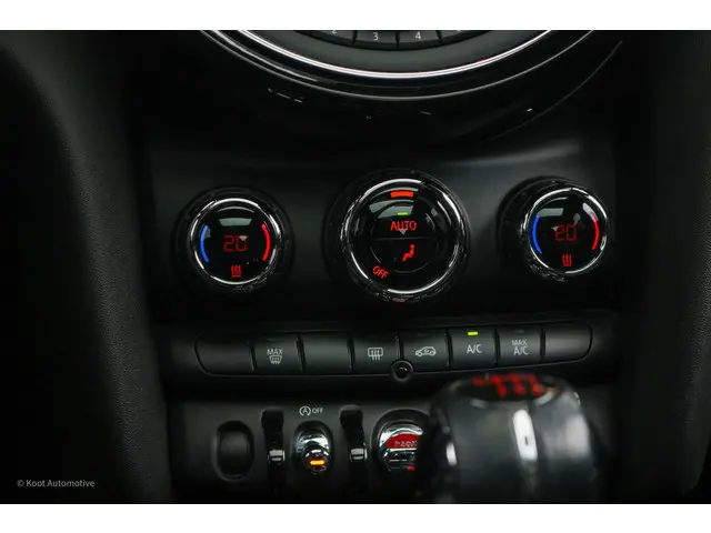 MINI Cooper Mini 1.5 JCW 2017 Benzine 44