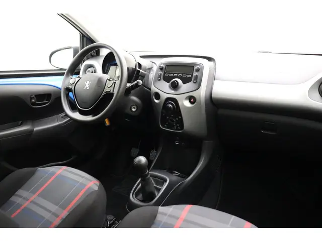 Peugeot 108 1.0 e-VTi Active 2015 Benzine 3