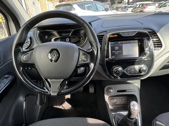 Renault Captur 0.9 TCe Dynamique 2014 Benzine 12