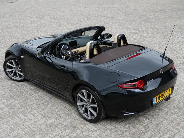 Mazda MX-5 1.5 CHAIRO/ LEER/ BOSE/ 18INCH/ DAB/ 2018 Benzine 23