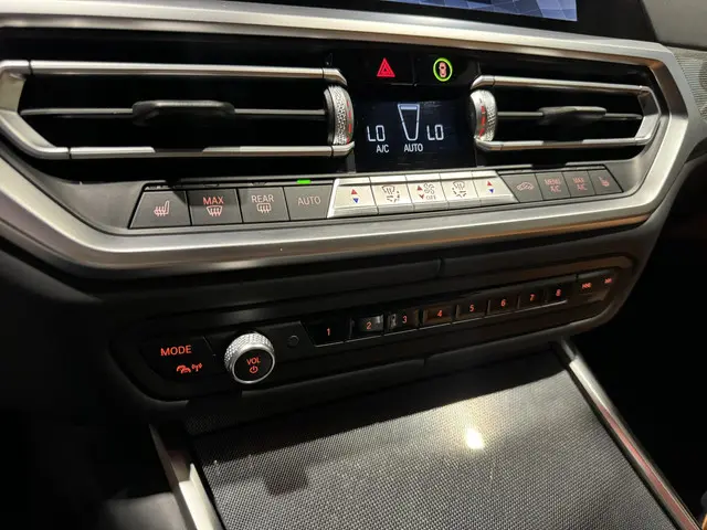 BMW 4 Serie Cabrio 420i Individual 2021 Benzine 22