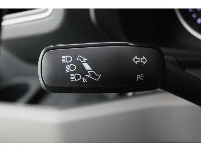 Volkswagen Crafter 30 2.0 TDI L3H3 177 PK 2019 Diesel 39