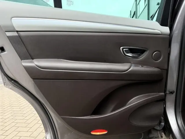 Renault Espace 1.6 TCe Dynamique 5p. 2015 Benzine 14