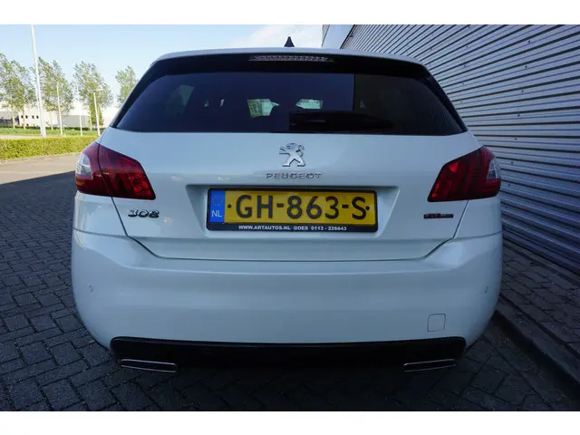 Peugeot 308 1.2 PureTech GT-line AUTOMAAT 2015 Benzine 7