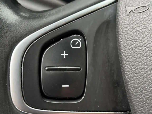 Renault Captur TCe Intens 2019 Benzine 19