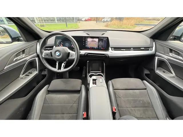 BMW X1 sDrive20i 2024 Benzine 13