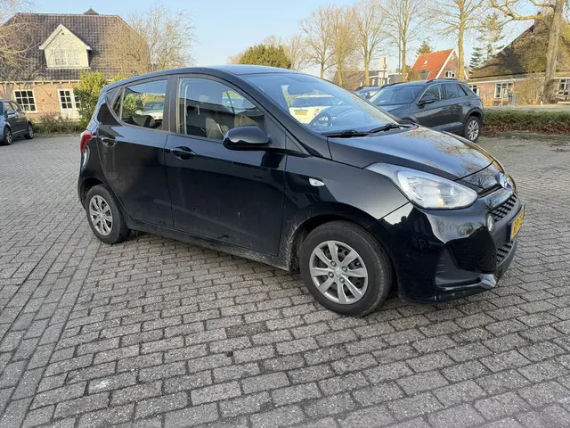 Hyundai i10 1.0i Comfort 2018 Benzine 4