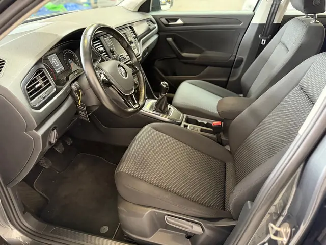 Volkswagen T-Roc 1.0 TSI Trekhaak PDC 2018 Benzine 8