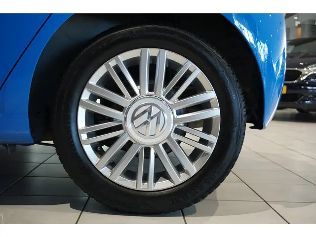 Volkswagen up! 1.0 up! Edition BlueMotion 2014 Benzine 13