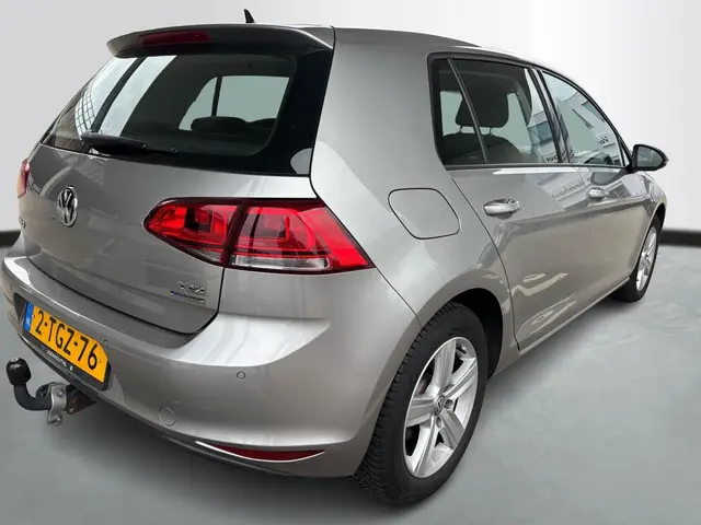 Volkswagen Golf 1.2 TSI 105pk Highline 2014 Benzine 2