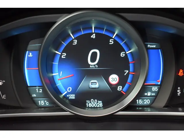 Volvo V40 2.5 T5 255pk Automaat R-Design 2013 Benzine 48