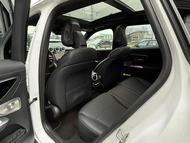 Mercedes-Benz GLC 400e 4M AMG 2023 Hybride Benzine 6