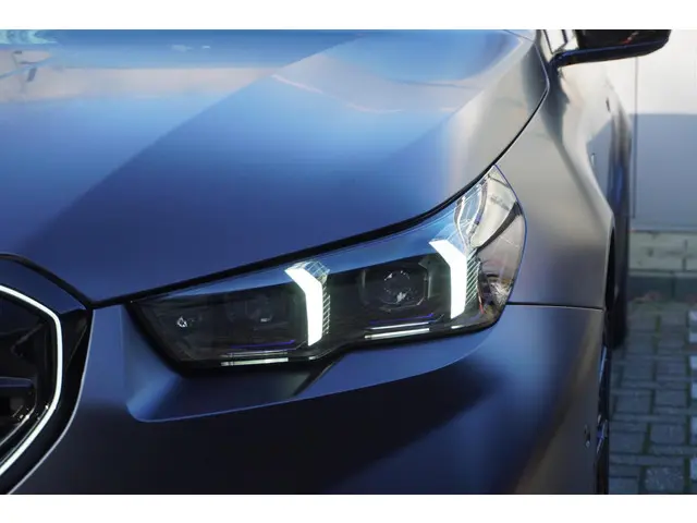 BMW M5 Sedan 2026 Hybride Benzine 26