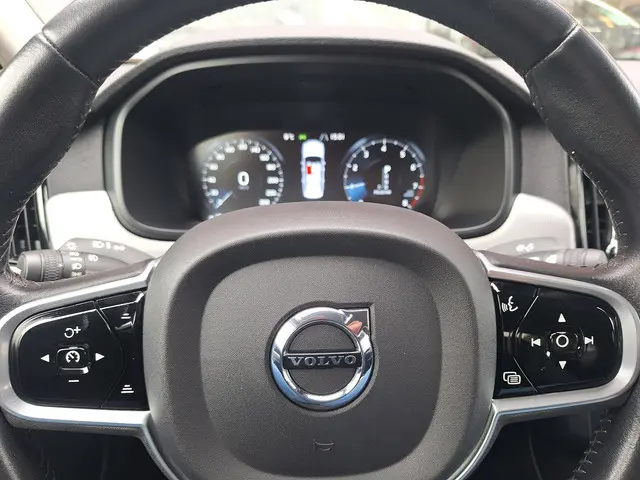 Volvo S90 2.0 T5 Inscription 2017 Benzine 58