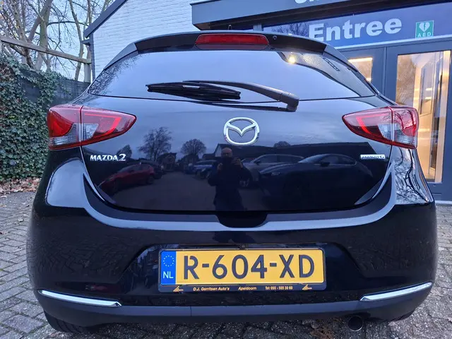 Mazda 2 1.5 Skyactiv-G Sportive 2022 Benzine 5