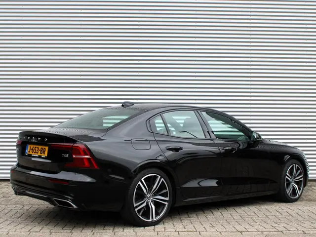Volvo S60 2